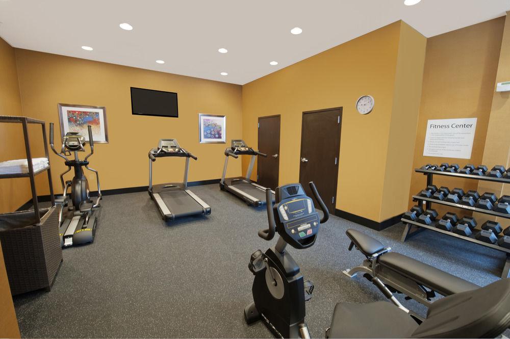 Holiday Inn Express Fredericksburg - Southpoint By Ihg Exterior foto