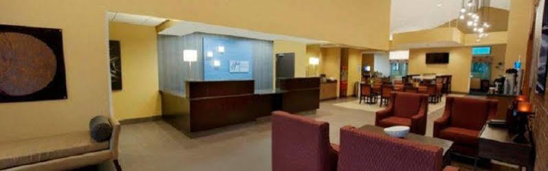 Holiday Inn Express Fredericksburg - Southpoint By Ihg Exterior foto