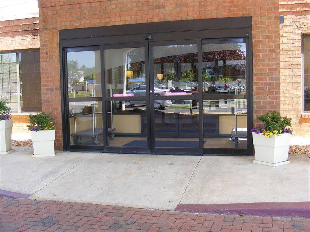 Holiday Inn Express Fredericksburg - Southpoint By Ihg Exterior foto